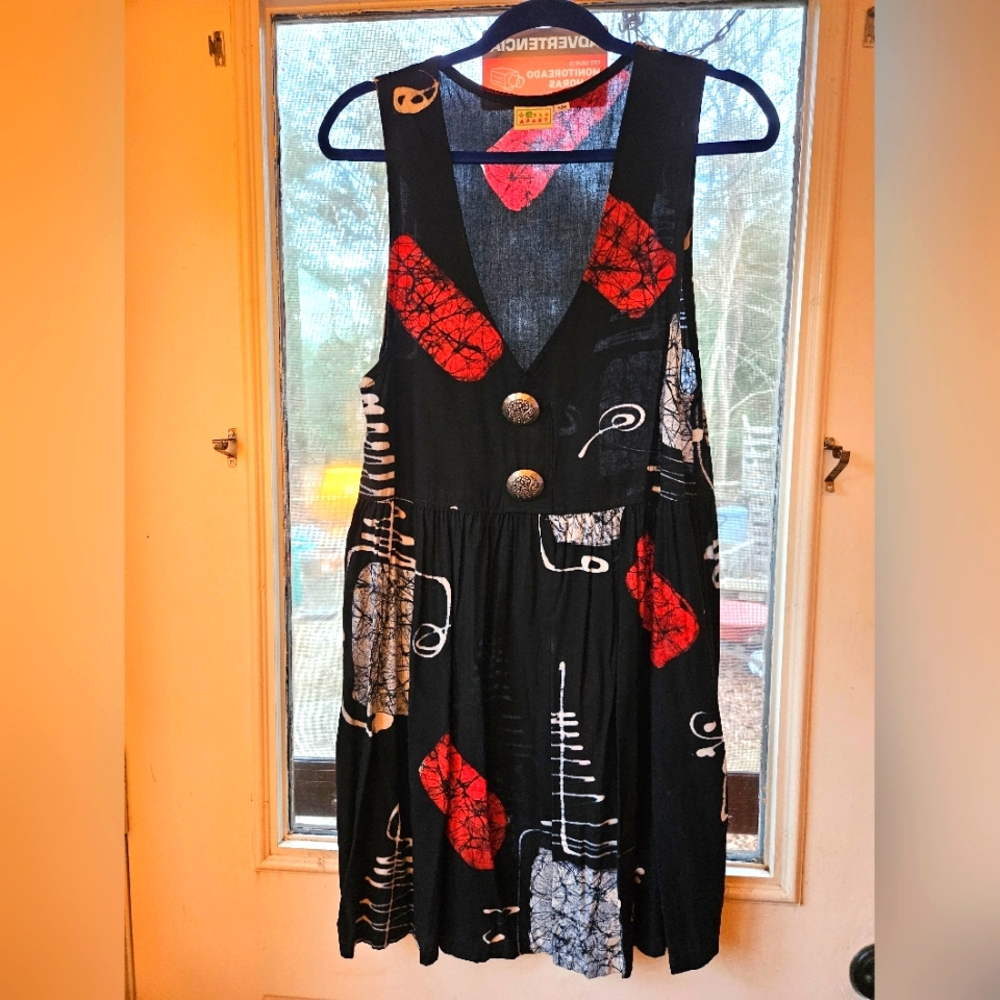 A World Apart batik sleeveless dress black, red white size s/m